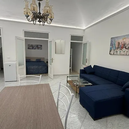 Fauka Blu Appartement Carini Buitenkant foto