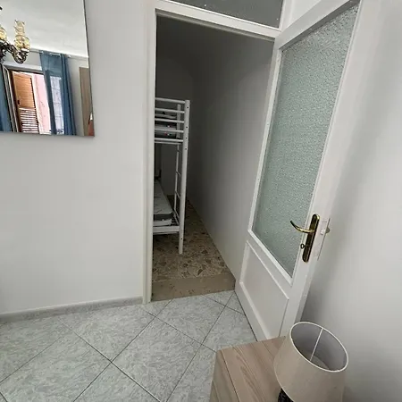 Fauka Blu Appartement Carini Buitenkant foto